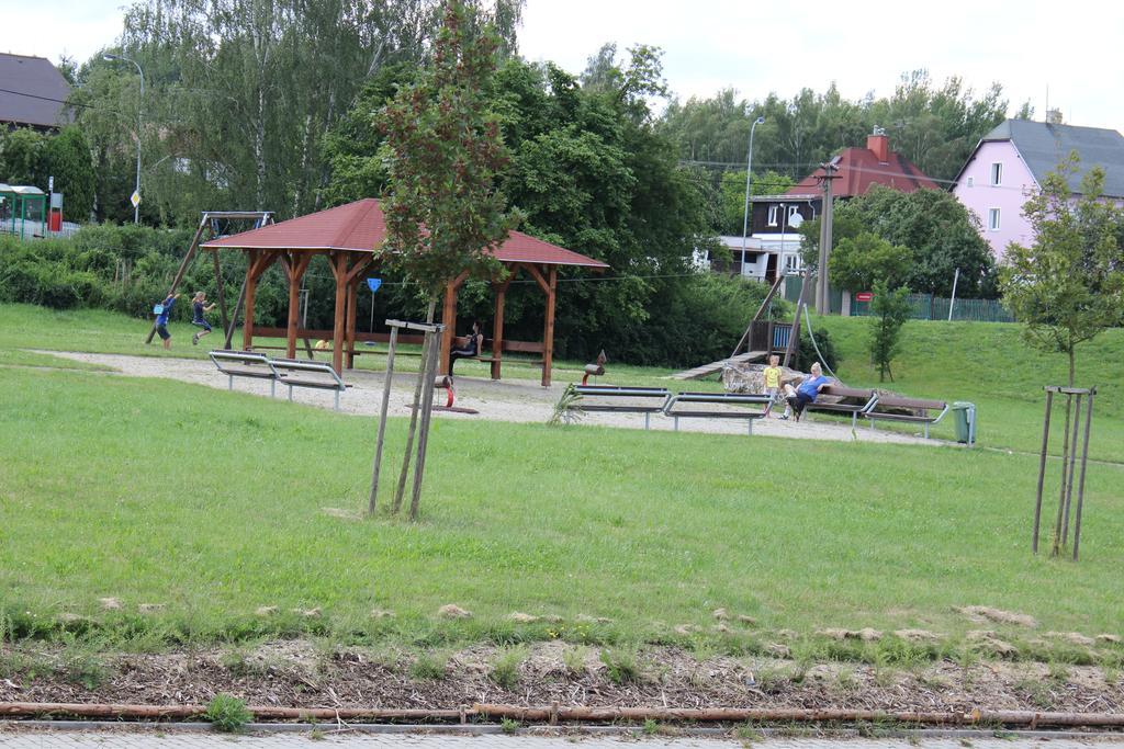Pension Lukas Karlovy Vary Kültér fotó
